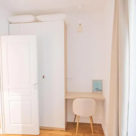 Apartment We Parisian The Latin Quarter Cozy