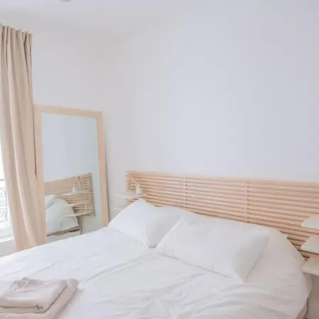 Apartment We Parisian The Latin Quarter Cozy Paris